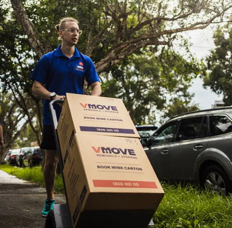 trusted removalists sydney carrying boxes out of home